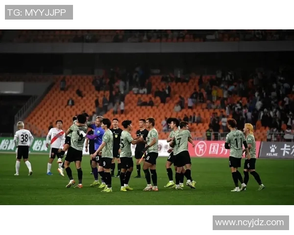 足球明星是否已正式宣布入伍引发球迷热议与关注 足球明星是否已正式宣布入伍引发球迷热议与关注