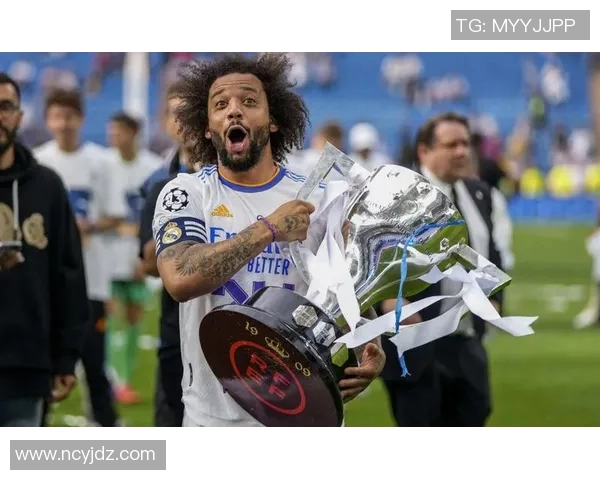 2021年全球足球界最受欢迎的明星球员盘点与分析 2021年全球足球界最受欢迎的明星球员盘点与分析