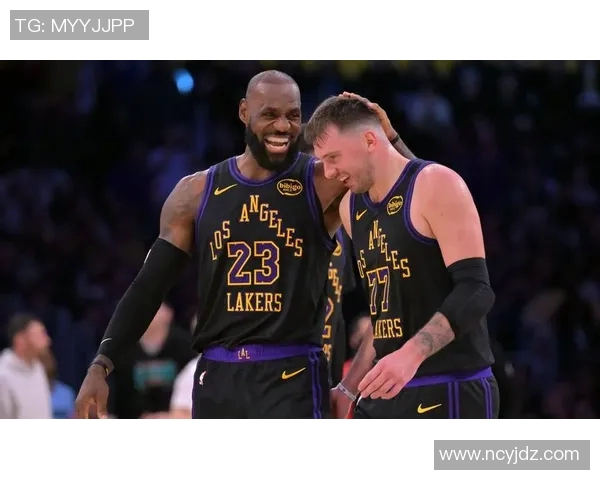 湖人对战鹈鹕精彩直播在线全程回放与赛后分析尽在这里 湖人对战鹈鹕精彩直播在线全程回放与赛后分析尽在这里